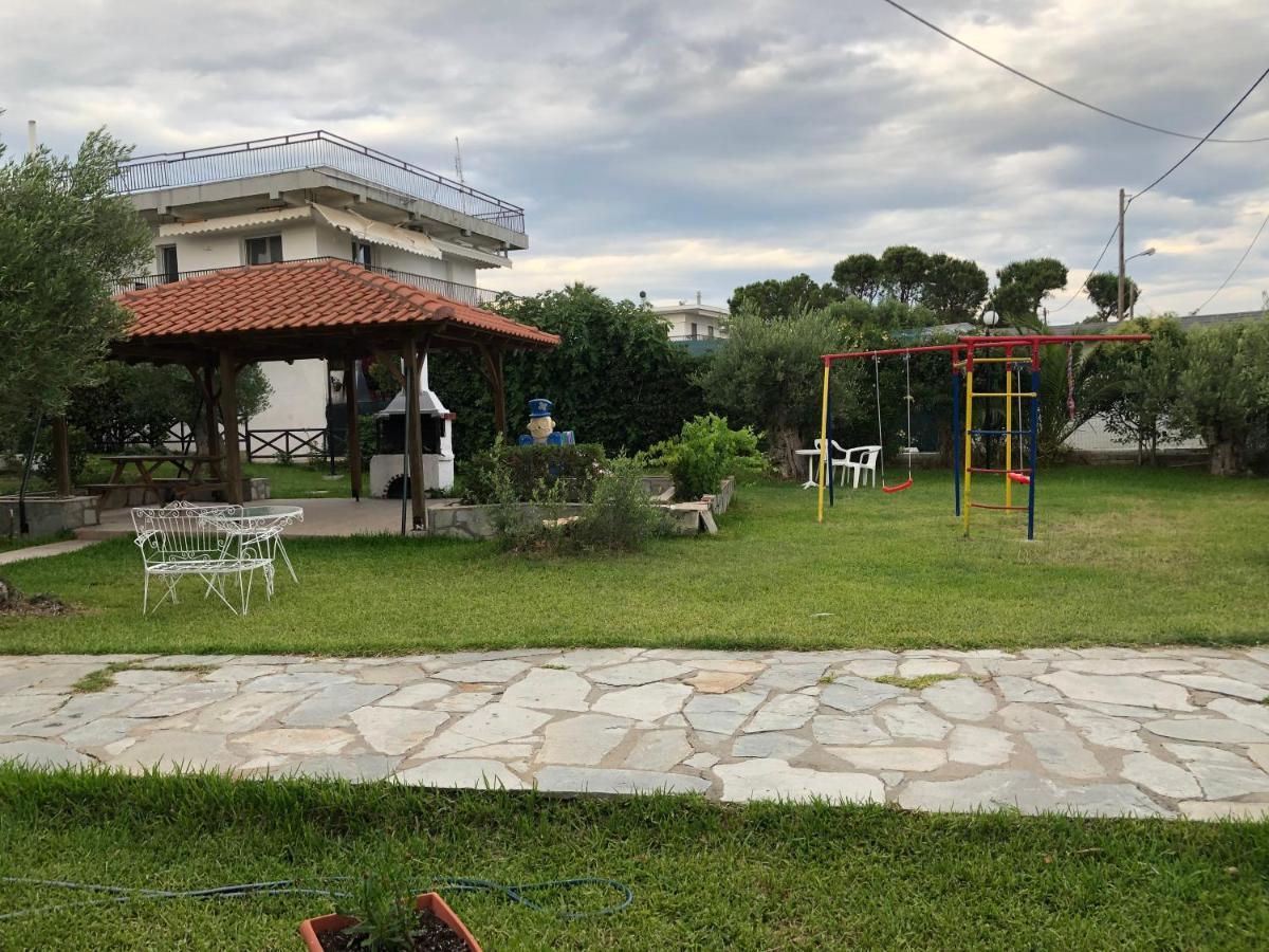 Thea Sea Apartment Néa Mudaniá Kültér fotó