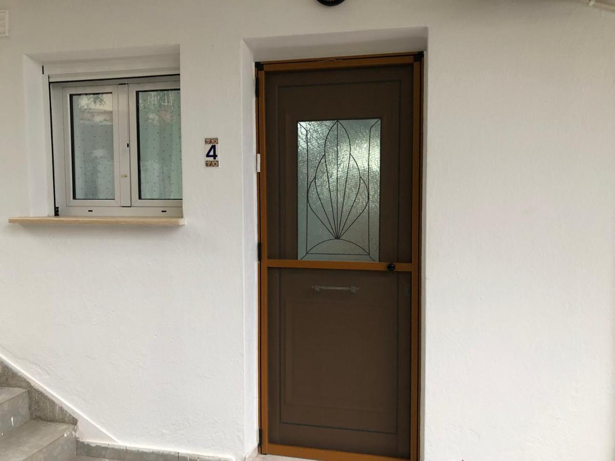 Thea Sea Apartment Néa Mudaniá Kültér fotó